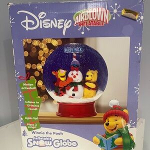 Gemmy Disney WINNIE THE POOH Airblown Christmas Inflatable Indoor Snowglobe